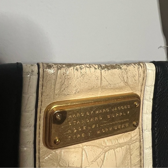 Marc by Marc Jacobs Natasha croc Leather Crossbody - Picture 4 of 12